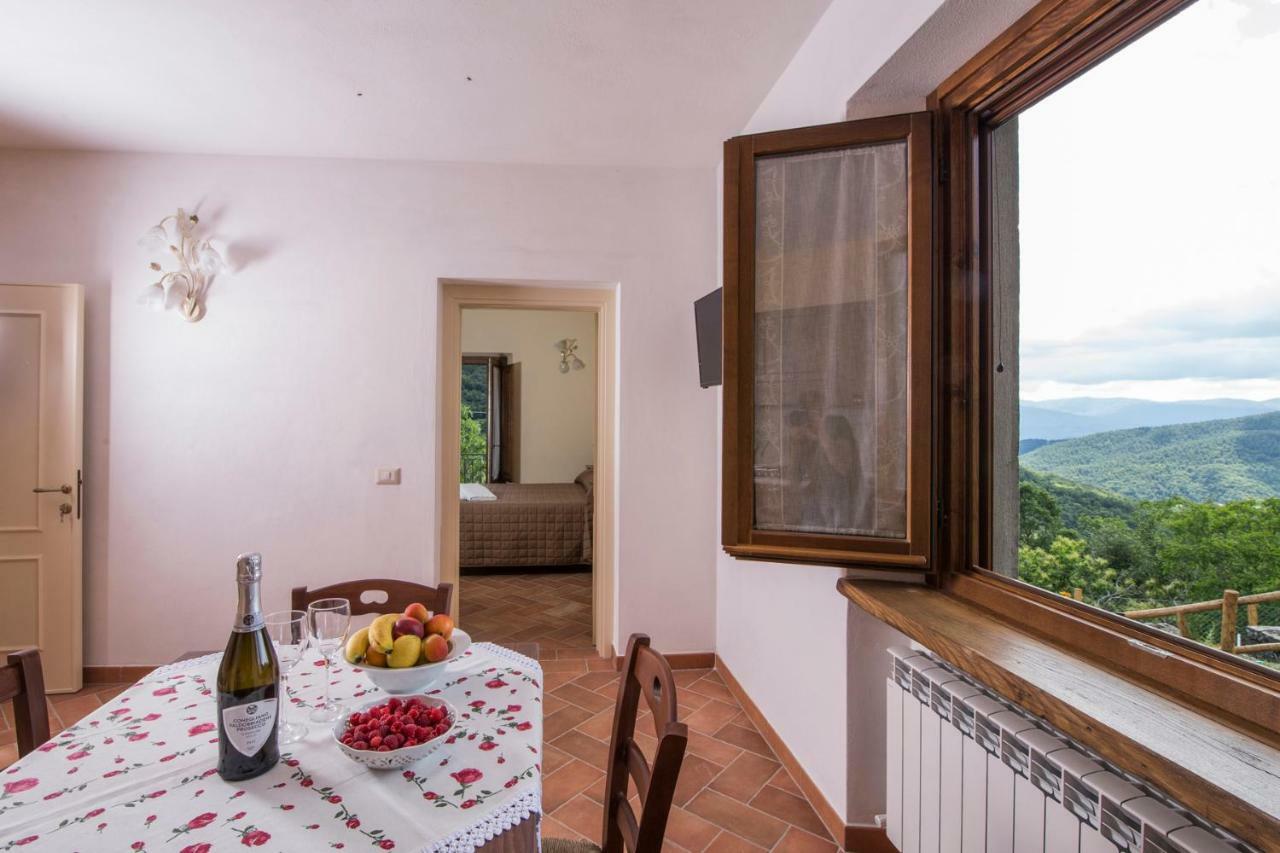 Appartement Antichi Sentieri à Serravalle  Extérieur photo